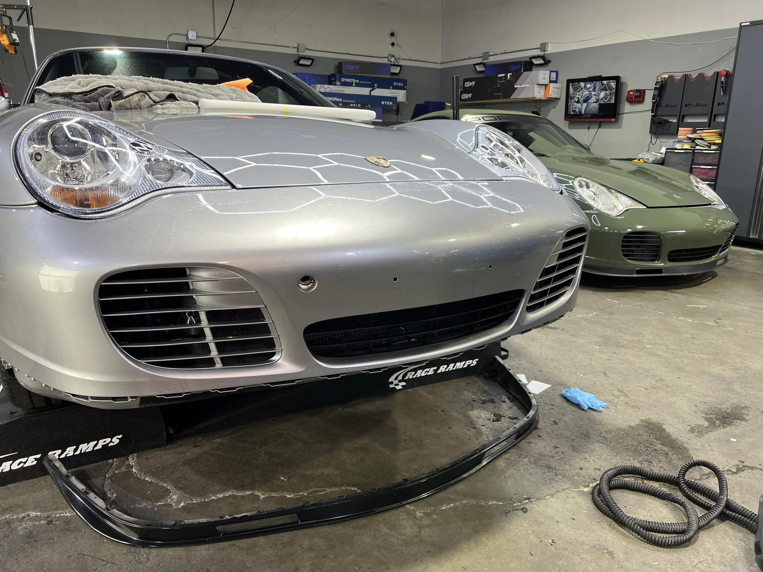 シルバー porsche-996-turbo-forsale03.